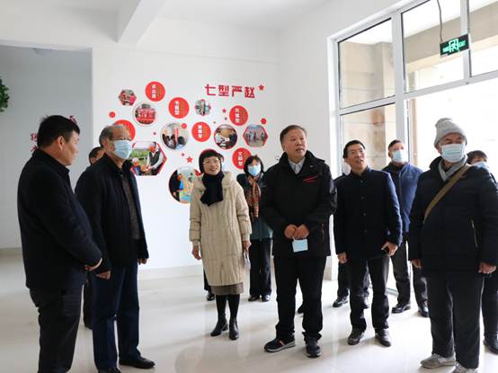 说明: E:\工作\工作\党工委\2020\20201127十九届五中全会专题\1127新闻用\5.JPG